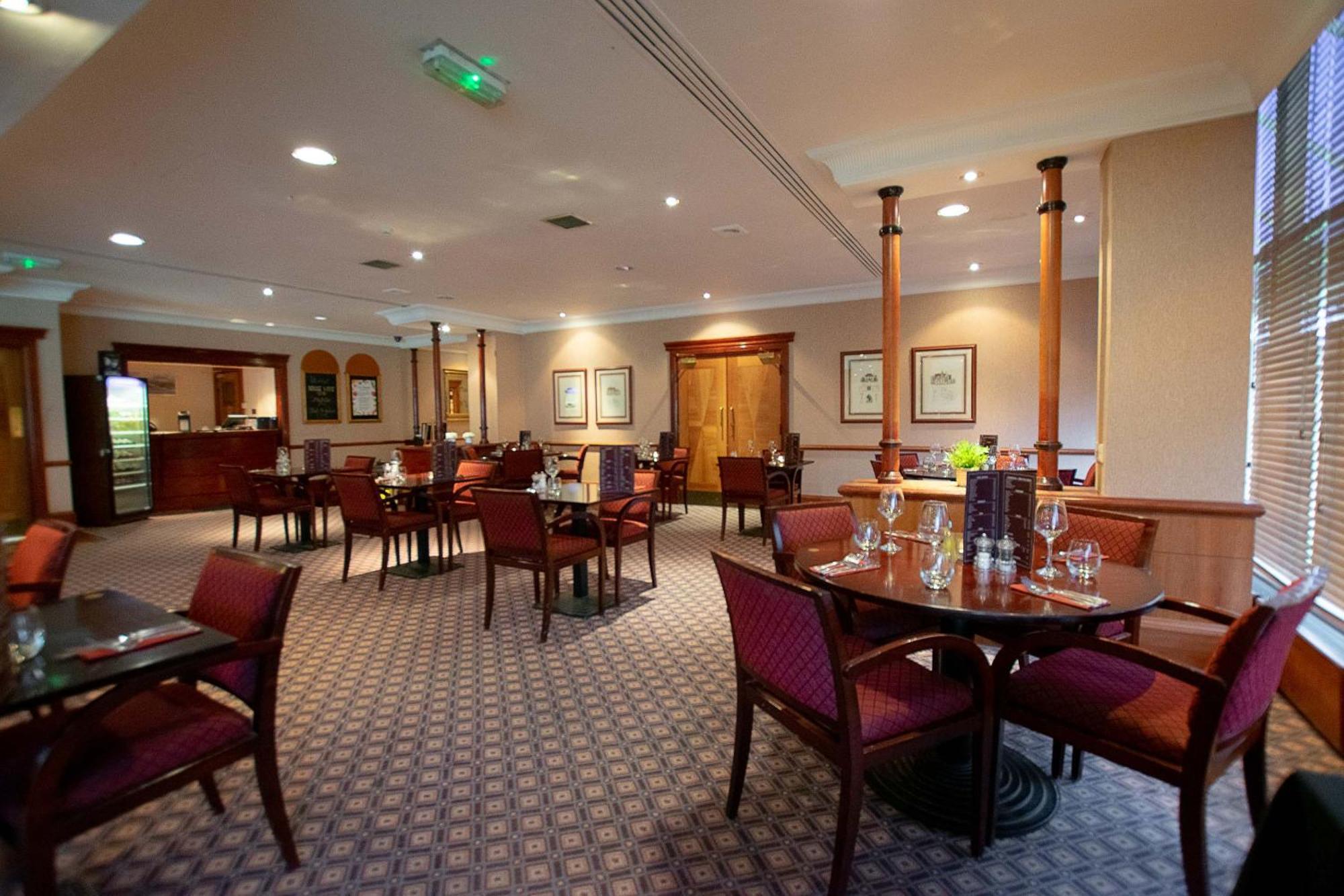Muthu Glasgow River Hotel 어스킨 외부 사진